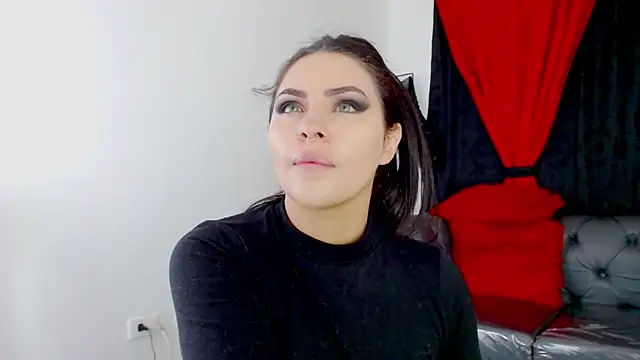 misslombana online show from 03-28-26, 03:39