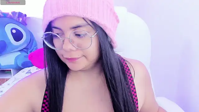 Snapshot of esmeralda112 chatting on 01-03-25, 10:08 esmeralda112 online show from 01-03-25, 10:08