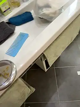 Cozqhh online show from 03-22-26, 12:08