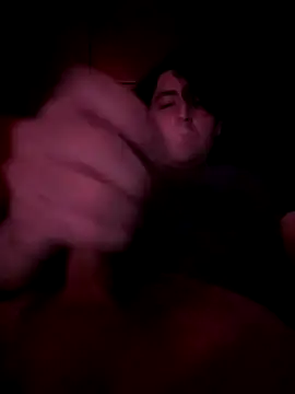 Snapshot of GreysonFox chatting on 09-23-25, 03:31 GreysonFox online show from 09-23-25, 03:31