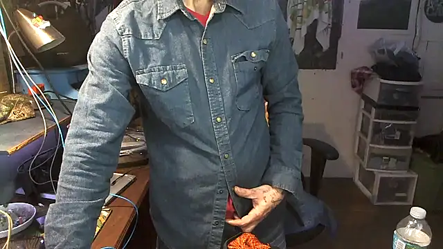 CloudDadddyyy420 online show from 11-17-25, 07:36