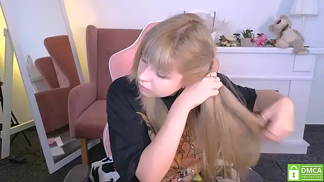 Grace and  Jacob online show from 10-11-25, 06:23