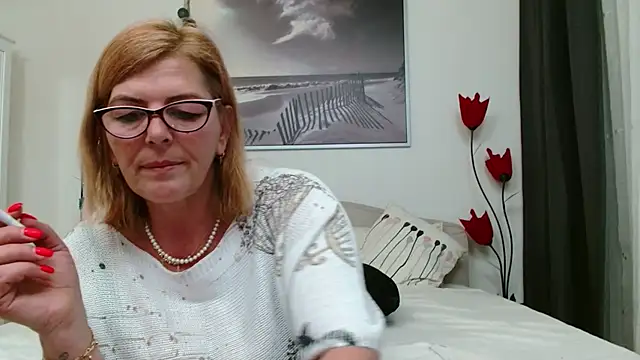 YulliaMilf online show from 03-09-25, 03:49