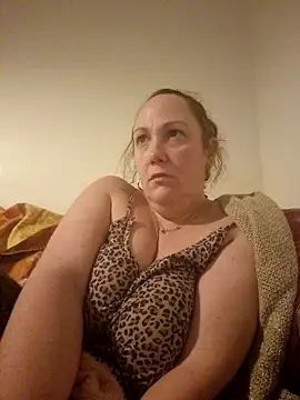 Wisie Cutie online show from 02-05-25, 10:33