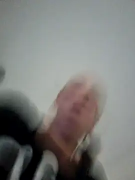 Wisie Cutie online show from 10-15-25, 03:56