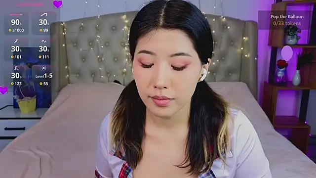 Snapshot of Wendy__Hills chatting on 01-24-25, 03:55 Wendy Hills online show from 01-24-25, 03:55