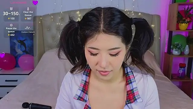 Snapshot of Wendy__Hills chatting on 02-01-25, 12:47 Wendy Hills online show from 02-01-25, 12:47