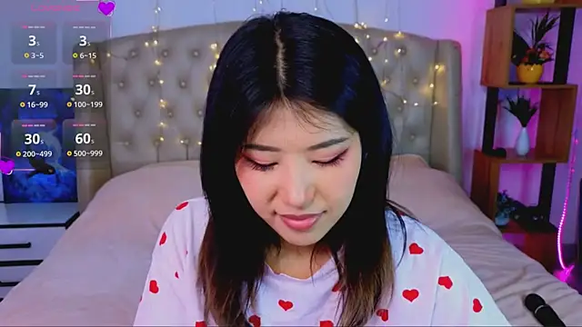 Snapshot of Wendy__Hills chatting on 03-10-25, 03:41 Wendy Hills online show from 03-10-25, 03:41