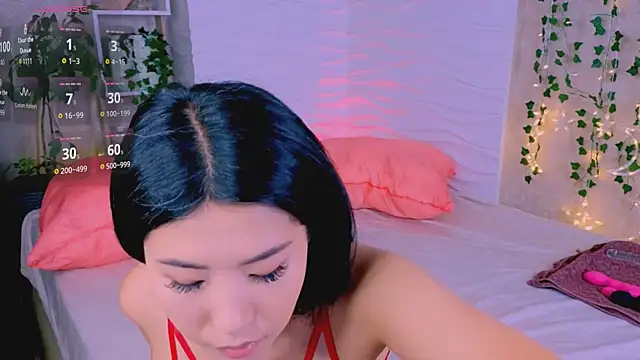 Snapshot of Wendy__Hills chatting on 07-26-26, 05:15 Wendy Hills online show from 07-26-26, 05:15
