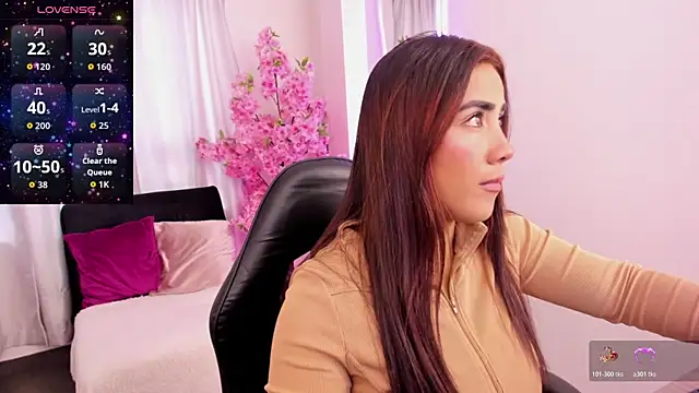 KAROLIVONNE online show from 04-11-26, 07:29