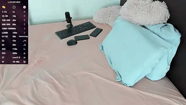 Snapshot of BigBootyAlice chatting on 07-28-26, 06:20 BigBootyAlice online show from 07-28-26, 06:20