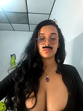 Annya-sweet online show from 10-14-25, 01:34