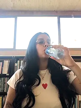 Annya-sweet online show from 10-22-25, 02:28