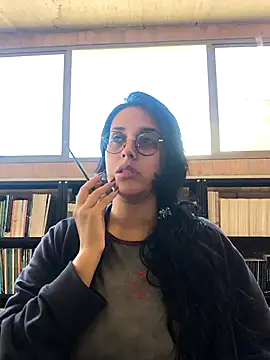 Annya-sweet online show from 11-18-25, 04:33