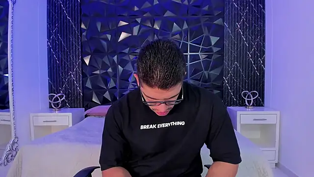 JeffDaltton online show from 10-08-25, 08:06