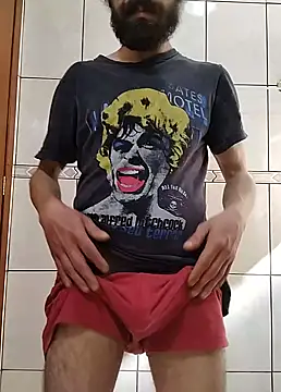 Snapshot of CrisSexShy chatting on 09-13-25, 06:51 CrisSexShy online show from 09-13-25, 06:51