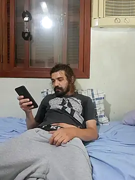 Snapshot of CrisSexShy chatting on 01-14-26, 04:29 CrisSexShy online show from 01-14-26, 04:29