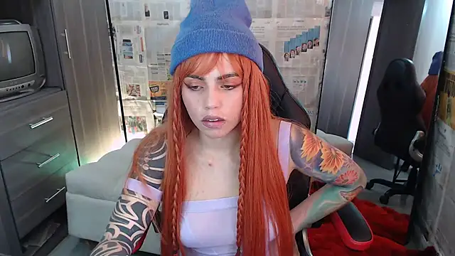 i am nina  online show from 11-04-25, 08:41