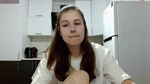Snapshot of SayMeow_ chatting on 06-06-26, 01:32 SayMeow online show from 06-06-26, 01:32