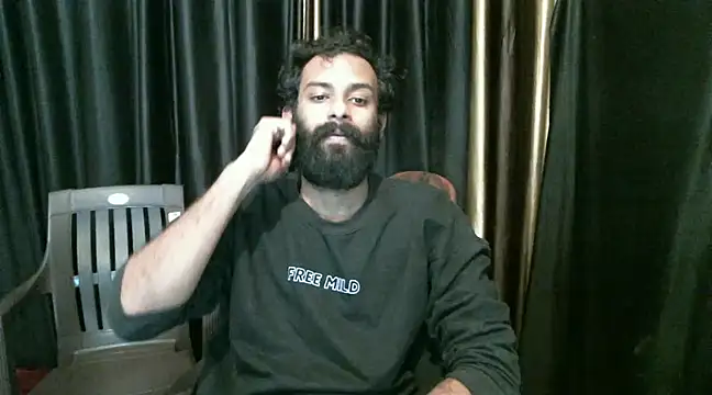 Snapshot of indian2 chatting on 12-23-24, 11:47 indian2 online show from 12-23-24, 11:47