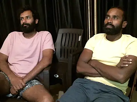 Snapshot of indian2 chatting on 03-10-25, 12:26 indian2 online show from 03-10-25, 12:26