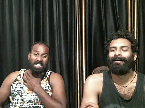 Snapshot of indian2 chatting on 03-11-25, 01:12 indian2 online show from 03-11-25, 01:12