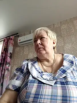 EffectFiona online show from 02-27-25, 11:20