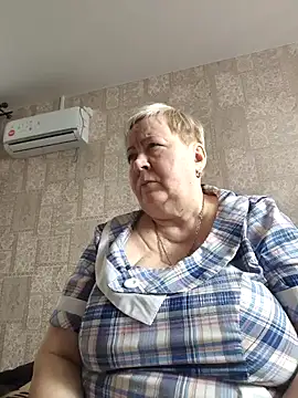 EffectFiona online show from 03-10-25, 10:26