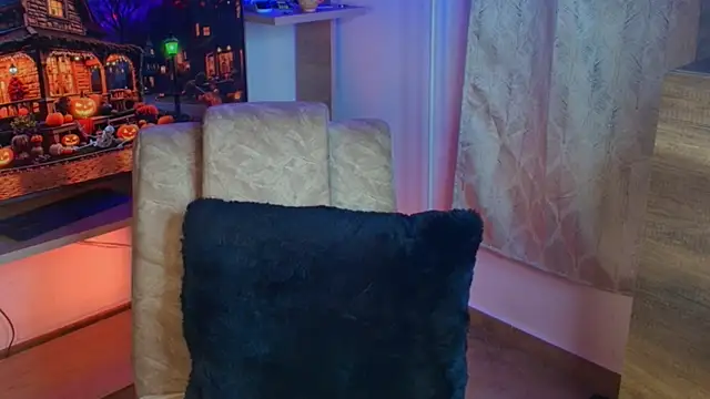 Snapshot of dimitri_tv chatting on 10-17-25, 06:21 dimitri tv online show from 10-17-25, 06:21