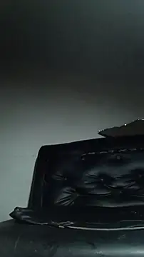 Gegeix online show from 10-25-25, 02:30