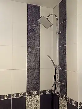 MaviePearl online show from 01-31-25, 07:39