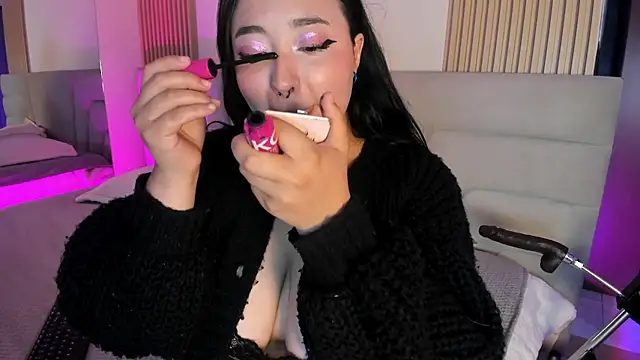 Miss Loise online show from 05-21-26, 03:02