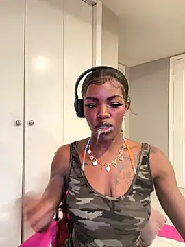 wishwashhy22 online show from 10-11-25, 07:18