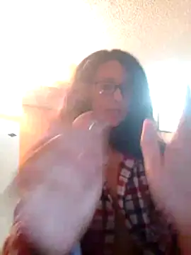 Snapshot of sofia_101 chatting on 11-07-25, 03:50 sofia 101 online show from 11-07-25, 03:50