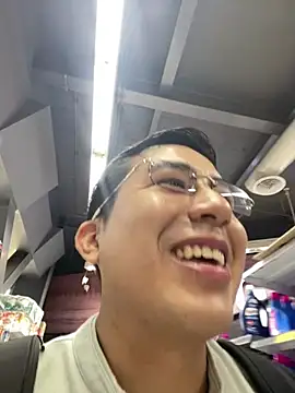 andrewmhilton  online show from 03-16-25, 06:55