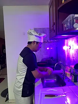 andrewmhilton  online show from 09-17-25, 06:53