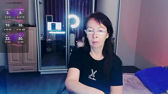 Snapshot of Celine_Faer1 chatting on 05-14-26, 12:12 Celine Faer1 online show from 05-14-26, 12:12