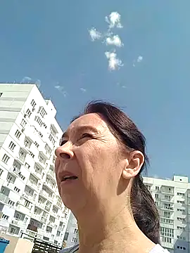 Snapshot of Celine_Faer1 chatting on 06-03-26, 05:43 Celine Faer1 online show from 06-03-26, 05:43