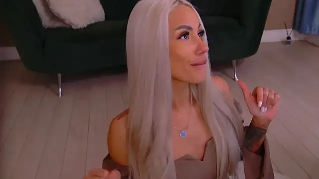 Bailey Rush online show from 04-14-26, 06:03