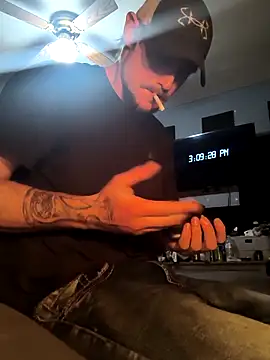 Midwestalpha online show from 12-17-25, 09:10