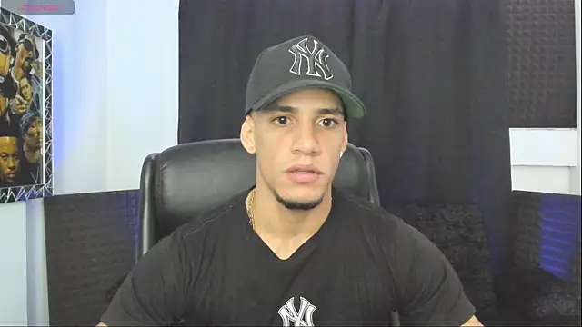 jhonnysnow17 online show from 06-21-26, 10:56