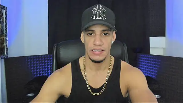 jhonnysnow17 online show from 07-05-26, 11:45