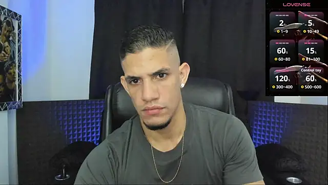 jhonnysnow17 online show from 07-25-26, 06:44
