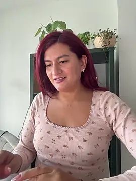 Snapshot of ari_artis chatting on 09-09-25, 09:14 ari artis online show from 09-09-25, 09:14