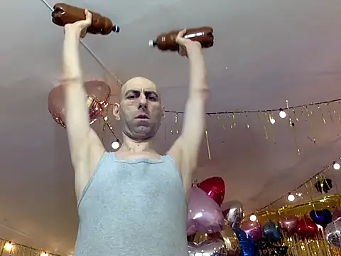 Snapshot of HandsomeAlfie chatting on 01-17-26, 02:16 HandsomeAlfie online show from 01-17-26, 02:16