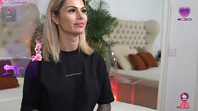 TiffanyMaze online show from 07-29-26, 02:59