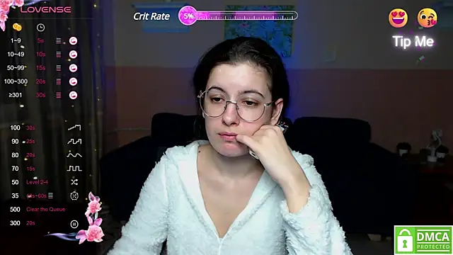 Aminabeatris online show from 03-18-25, 09:52