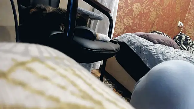 mia x love online show from 01-19-26, 03:16