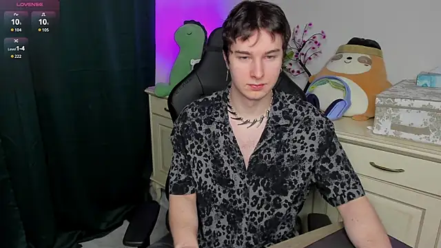 Vincent Strong online show from 02-11-26, 07:35