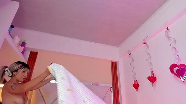 Happy tits online show from 01-10-25, 09:42